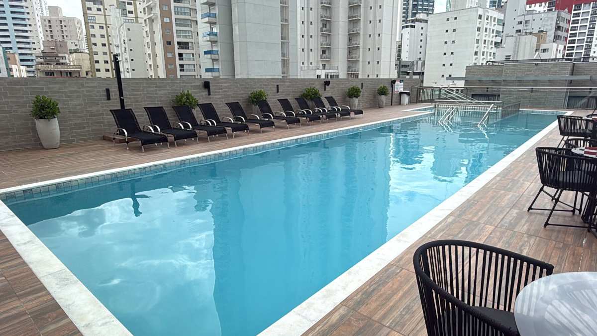 Apartamento à venda, no Paganini Tower em Balneário Camboriú, Centro, com 2 quartos, 82m²