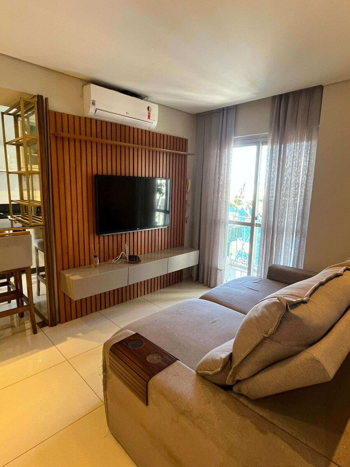 Apartamento vizinho do Senna Tower por apenas 4% valor